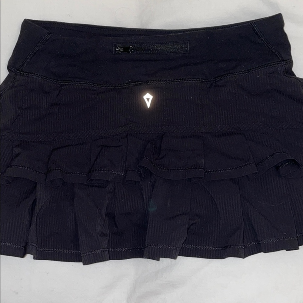 Black ivivva skirt